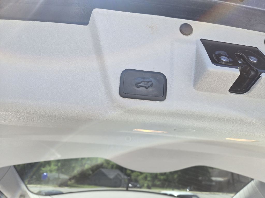 2015 Buick Enclave Image 9