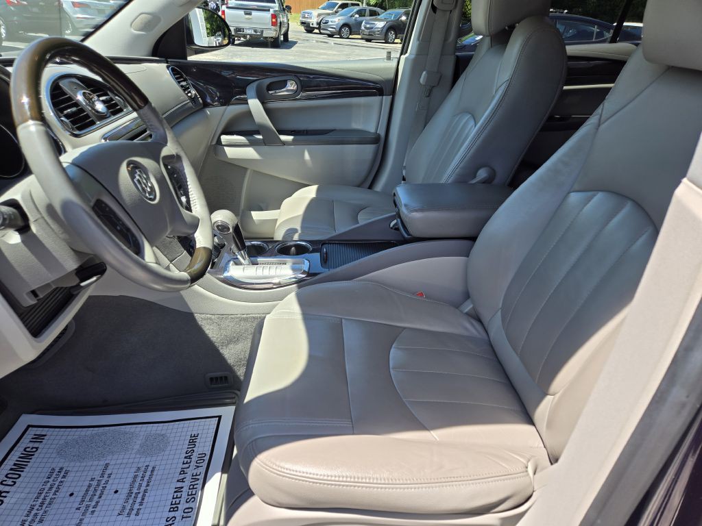 2015 Buick Enclave Image 11