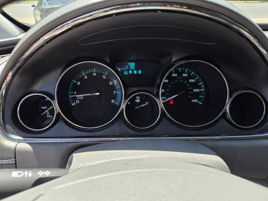 2015 Buick Enclave Image 16