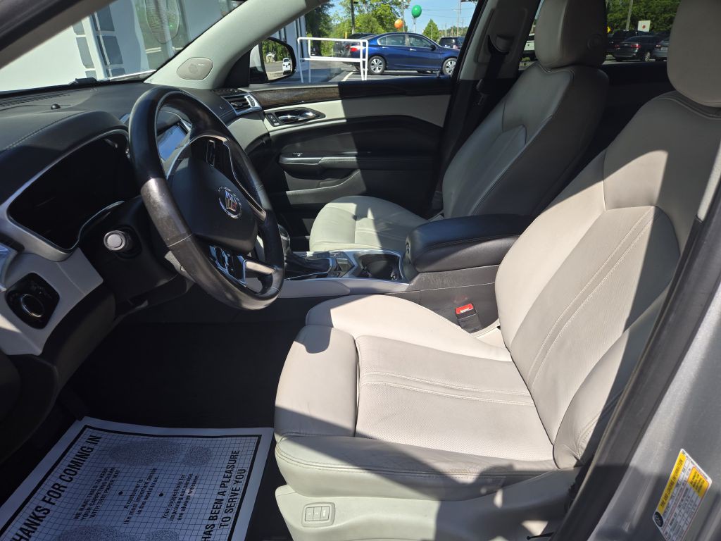 2016 Cadillac SRX Image 11