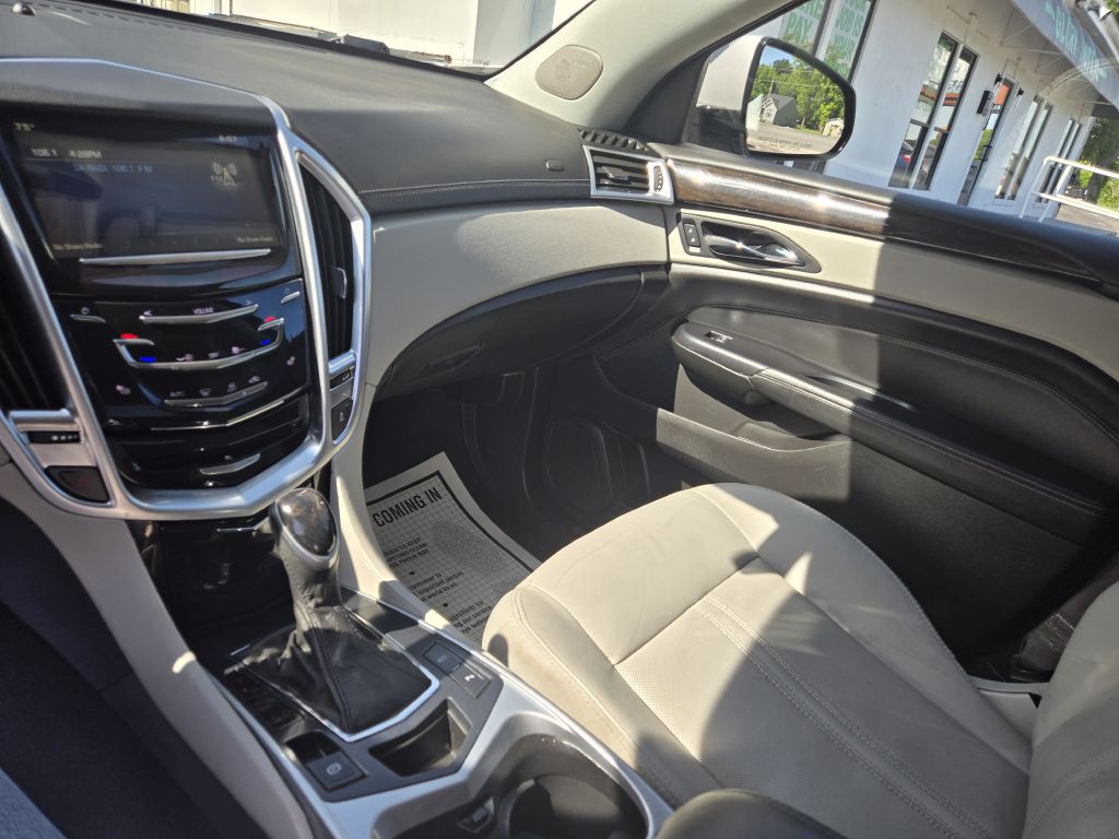 2016 Cadillac SRX Image 19