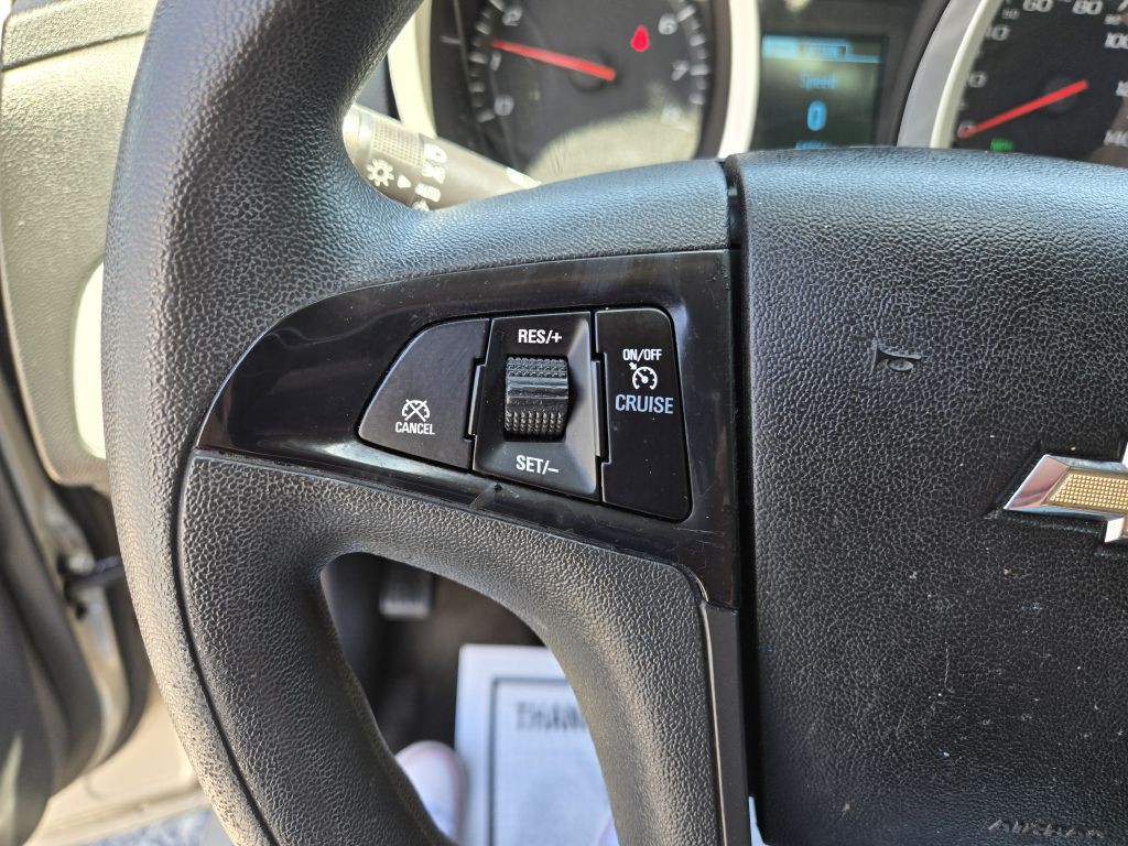 2016 Chevrolet Equinox Image 16