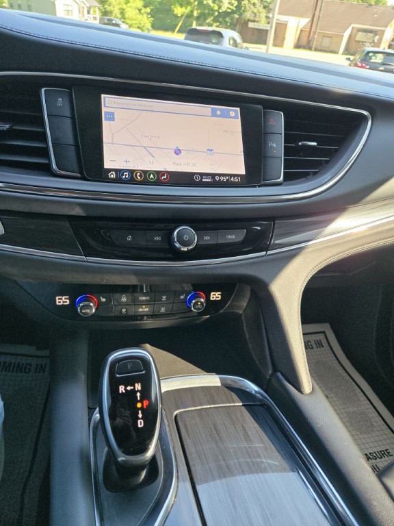 2020 Buick Enclave Image 18