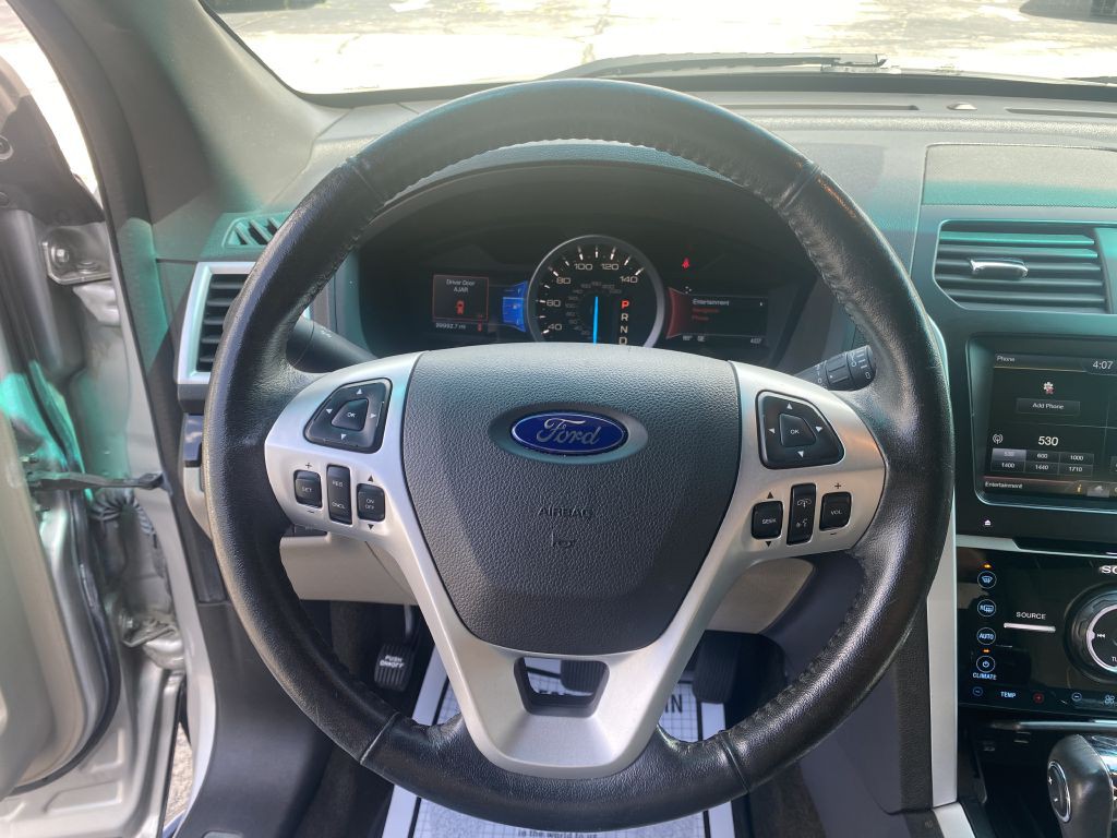 2015 Ford Explorer Image 15