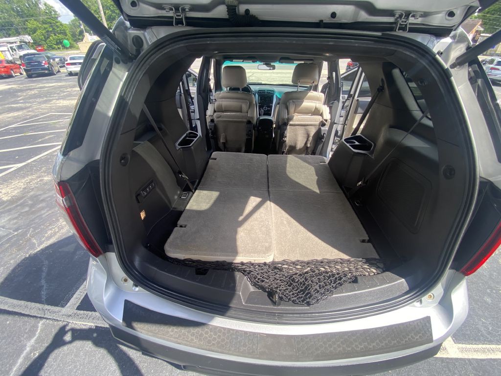 2015 Ford Explorer Image 35