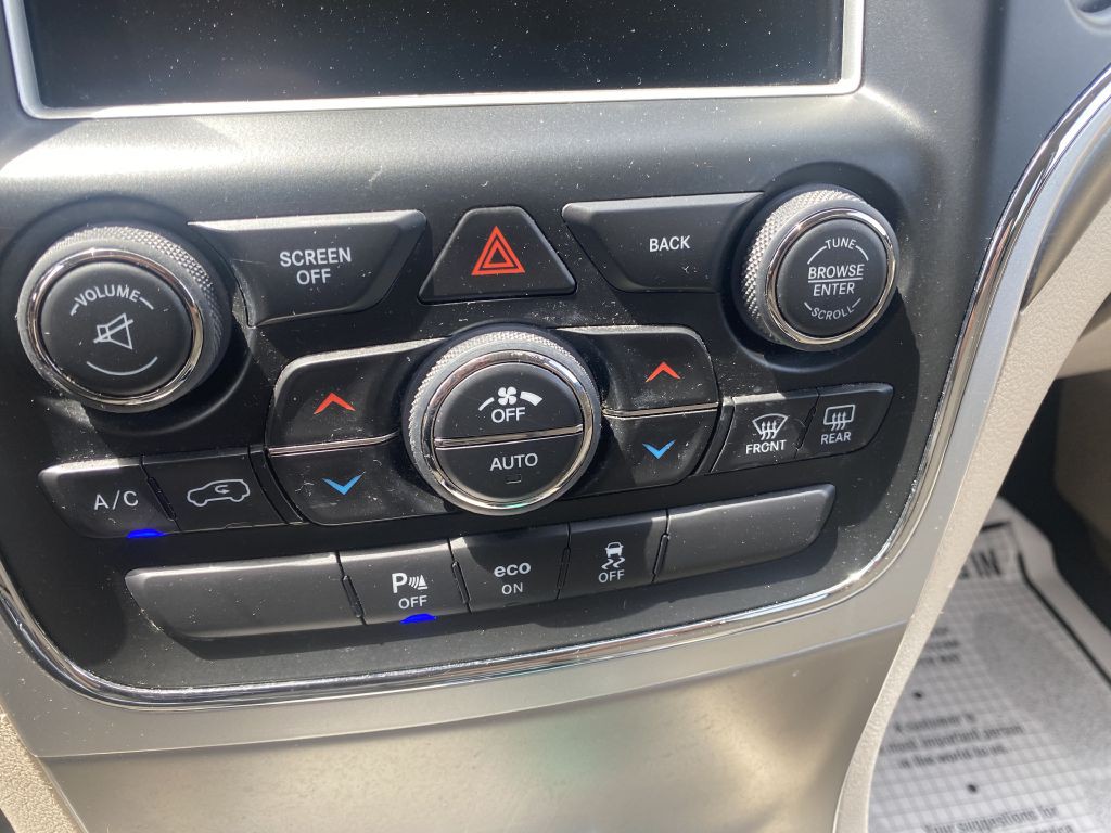 2015 Jeep Grand Cherokee Image 16