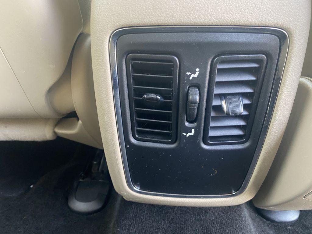 2015 Jeep Grand Cherokee Image 23