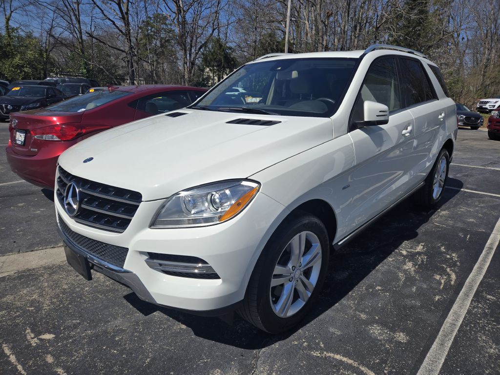 2012 Mercedes-Benz M-Class Image 3