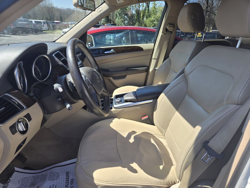 2012 Mercedes-Benz M-Class Image 14