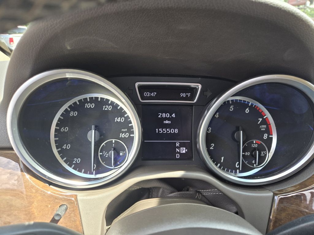 2012 Mercedes-Benz M-Class Image 27