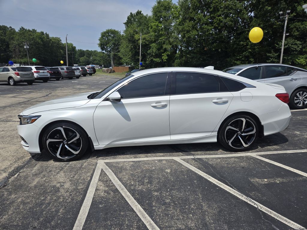 2018 Honda Accord Image 9