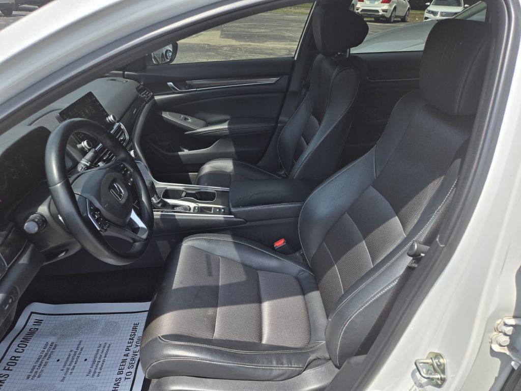 2018 Honda Accord Image 10