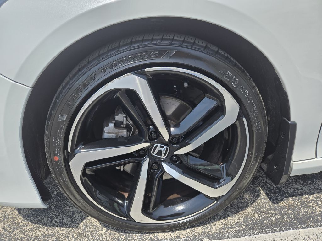 2018 Honda Accord Image 21