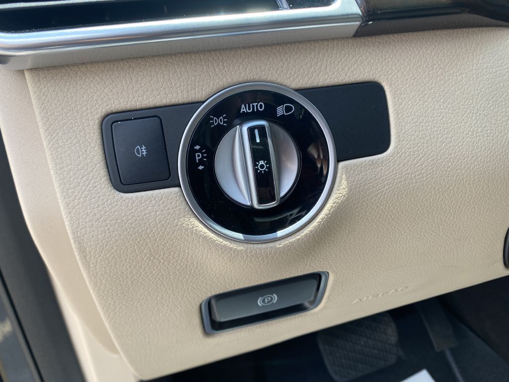 2016 Mercedes-Benz GLE-Class Image 8