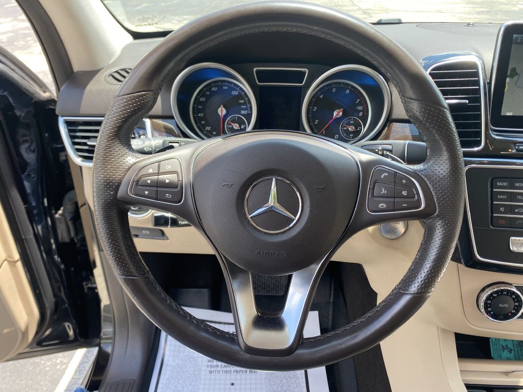 2016 Mercedes-Benz GLE-Class Image 16
