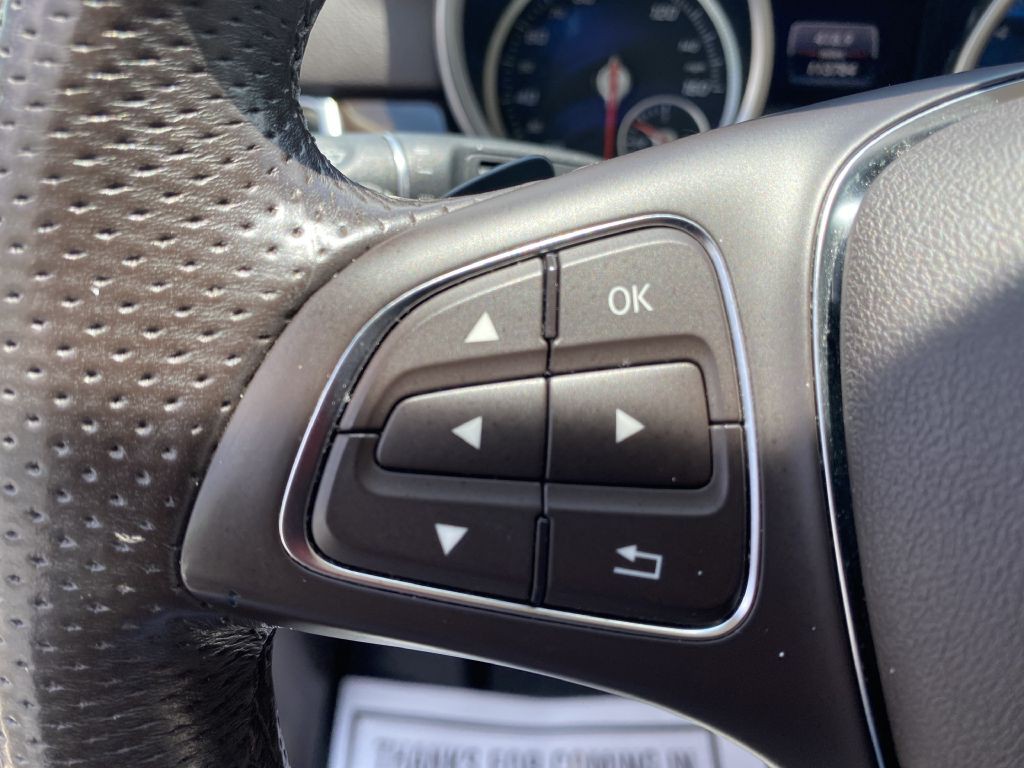 2016 Mercedes-Benz GLE-Class Image 18