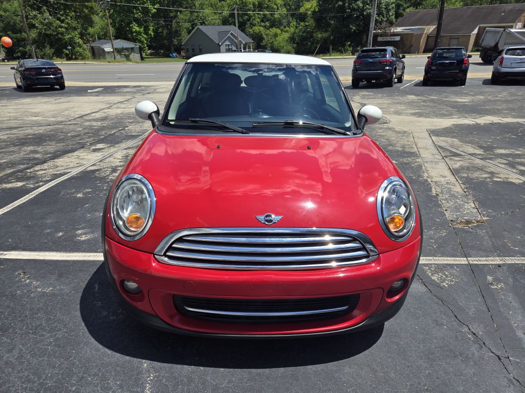 2013 MINI Cooper Image 2
