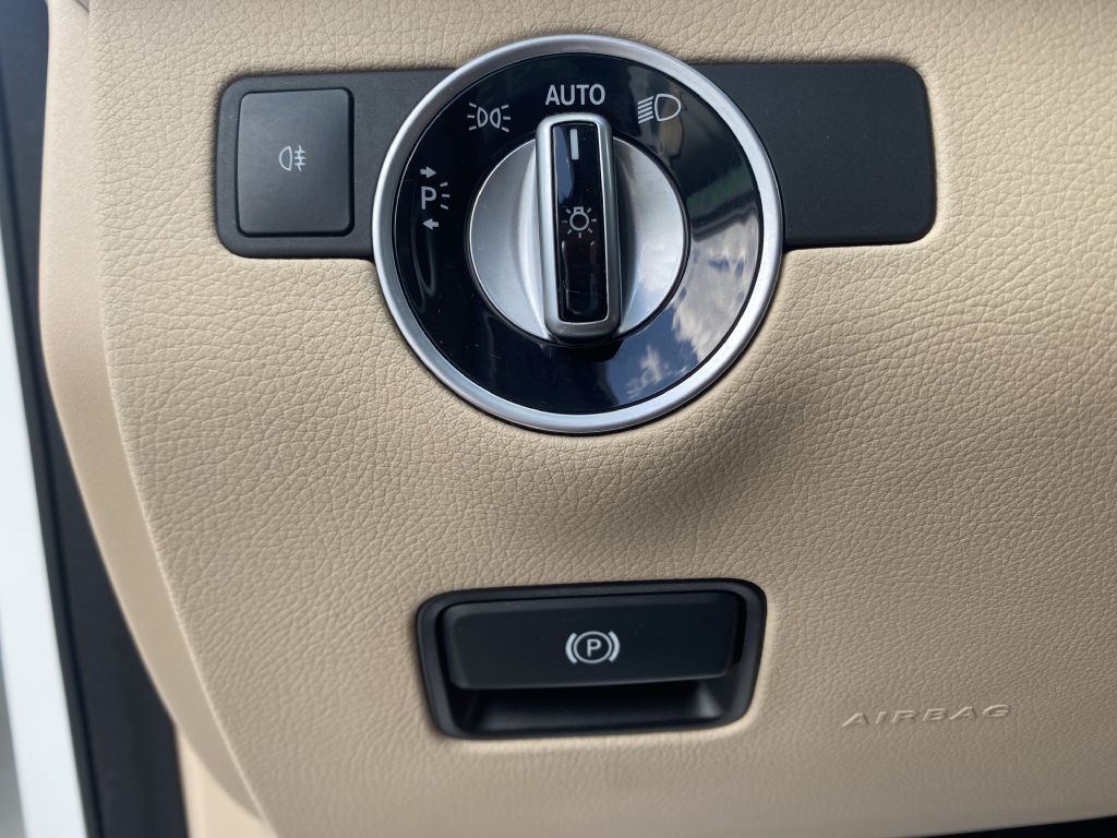 2017 Mercedes-Benz GLS-Class Image 15