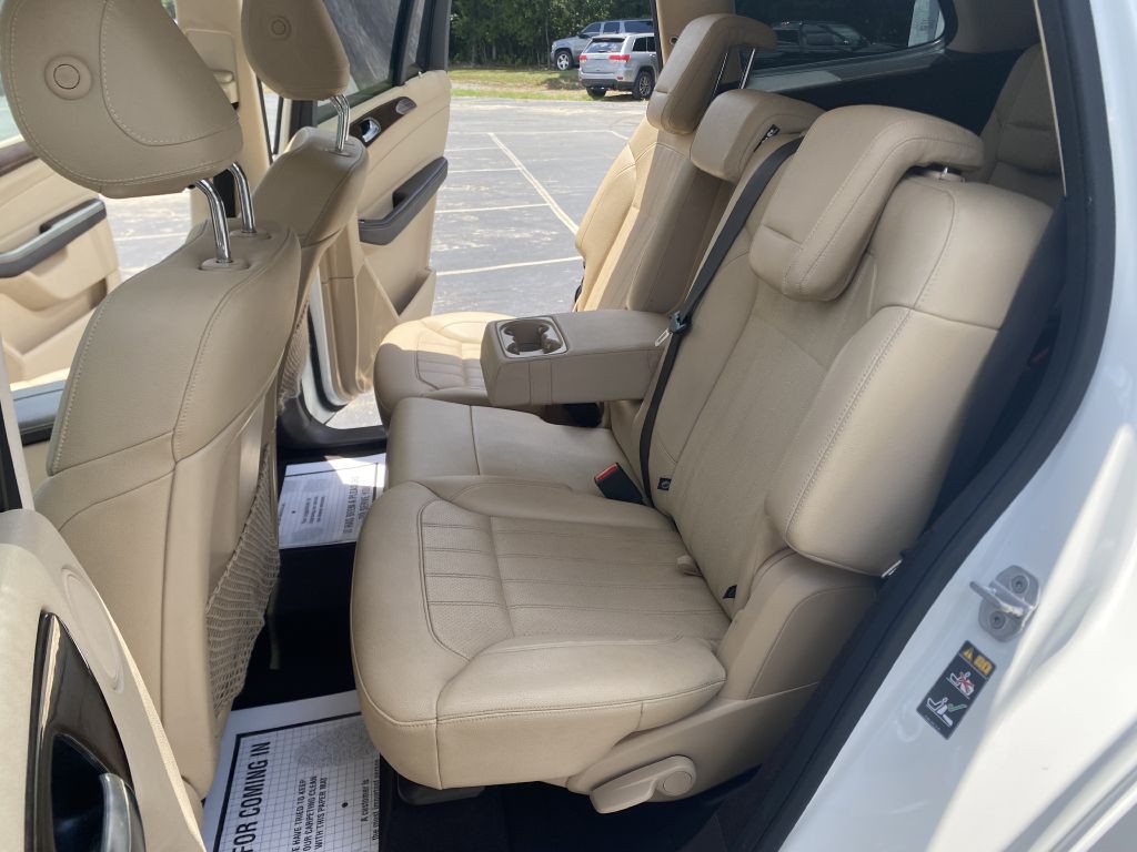 2017 Mercedes-Benz GLS-Class Image 29