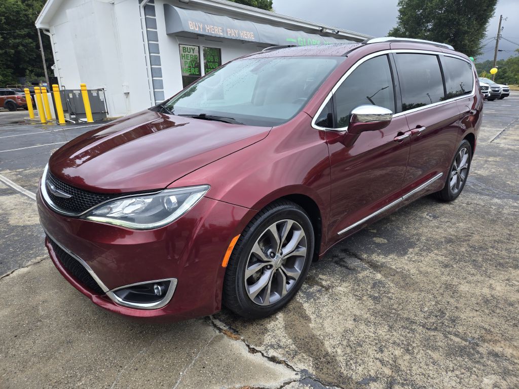 2017 Chrysler Pacifica Image 3