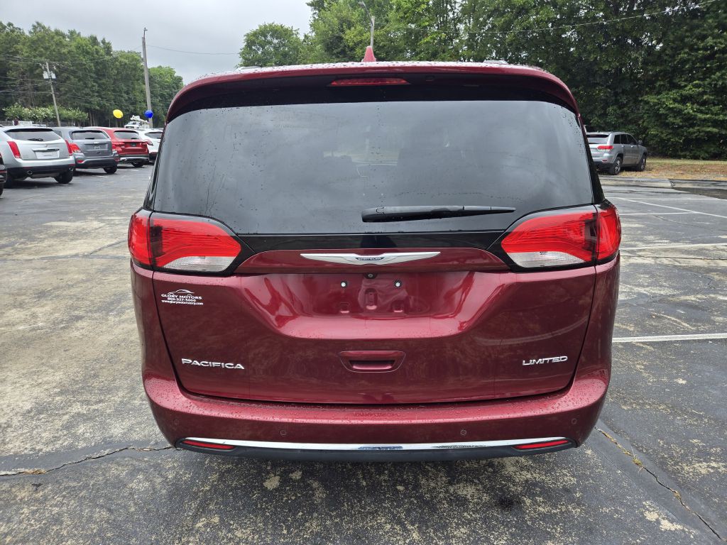 2017 Chrysler Pacifica Image 7