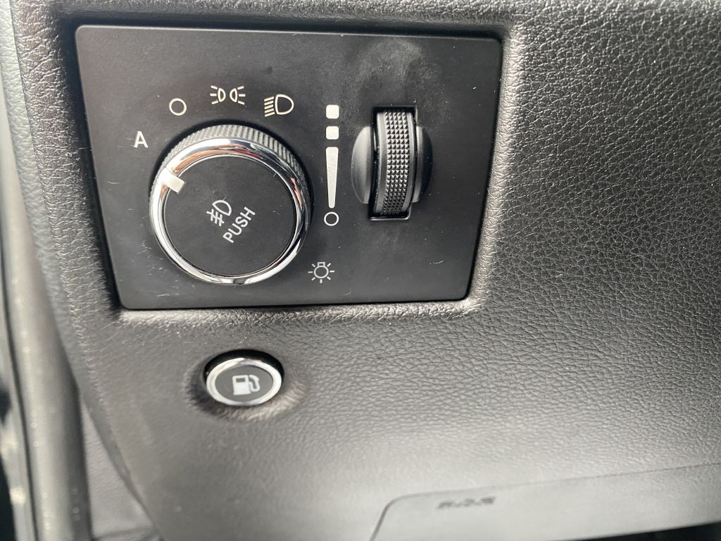 2019 Jeep Grand Cherokee Image 11