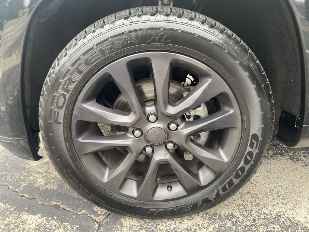 2019 Jeep Grand Cherokee Image 42