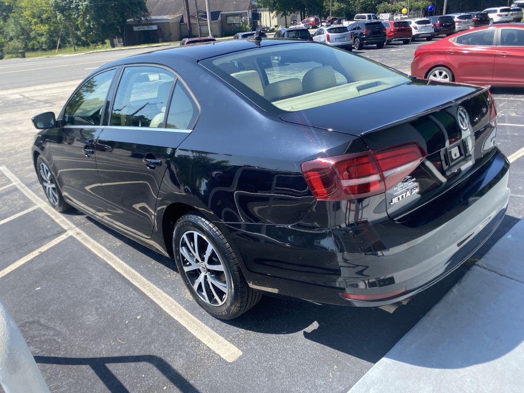 2017 Volkswagen Jetta Image 3