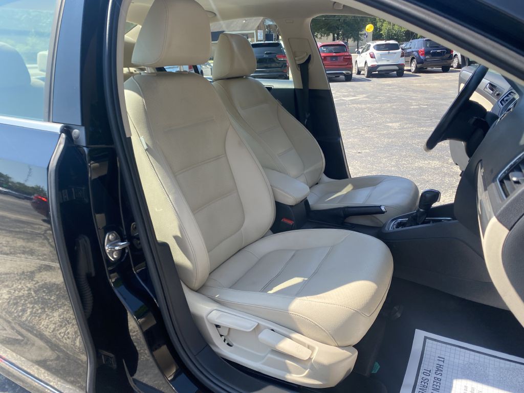 2017 Volkswagen Jetta Image 7