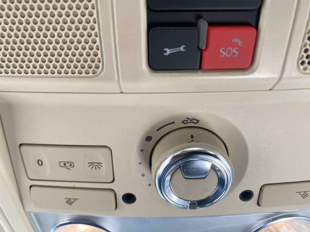 2017 Volkswagen Jetta Image 24