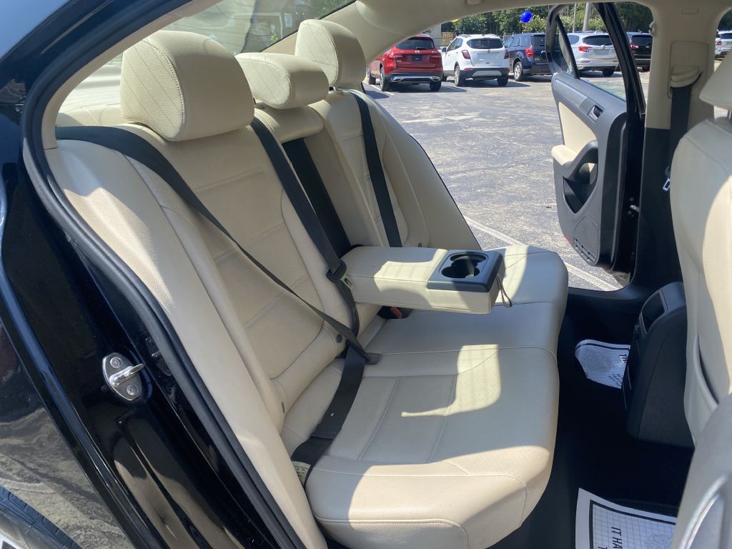 2017 Volkswagen Jetta Image 27