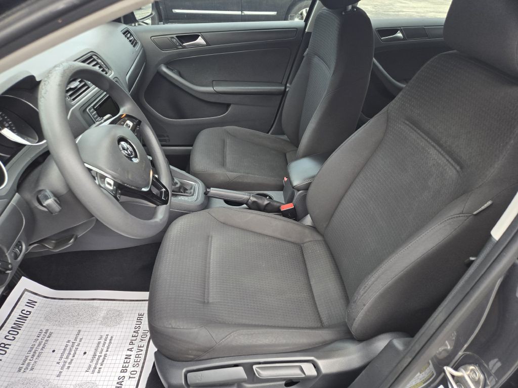 2016 Volkswagen Jetta Image 8