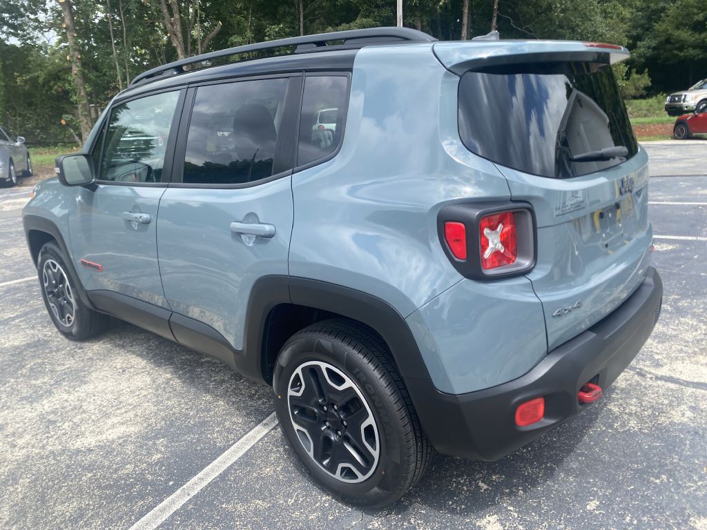 2016 Jeep Renegade Image 4