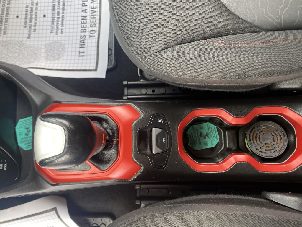 2016 Jeep Renegade Image 22