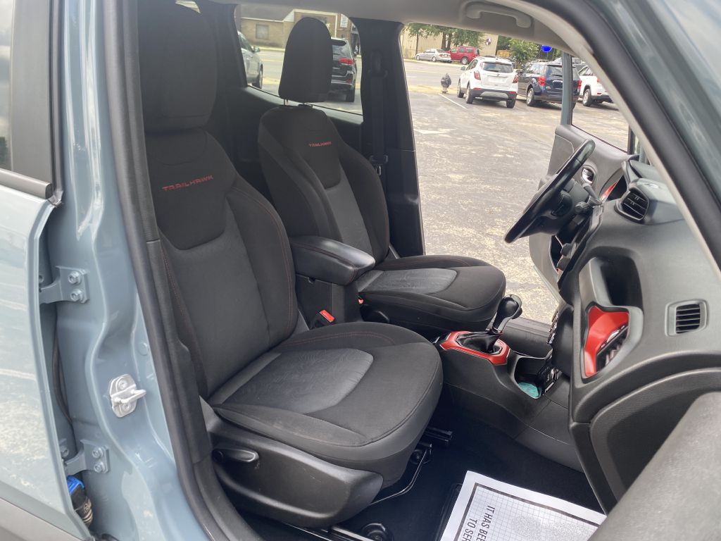 2016 Jeep Renegade Image 23