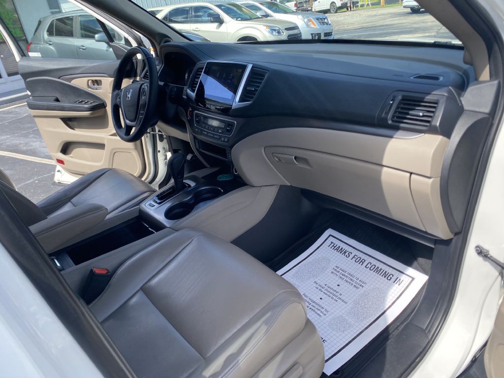 2018 Honda Pilot Image 19