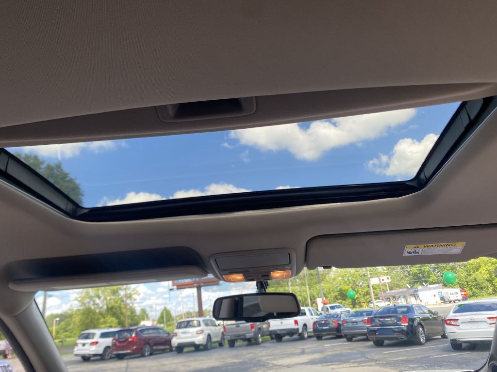 2018 Honda Pilot Image 21