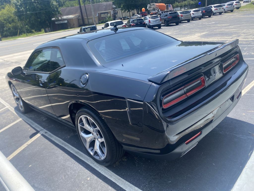 2016 Dodge Challenger Image 3