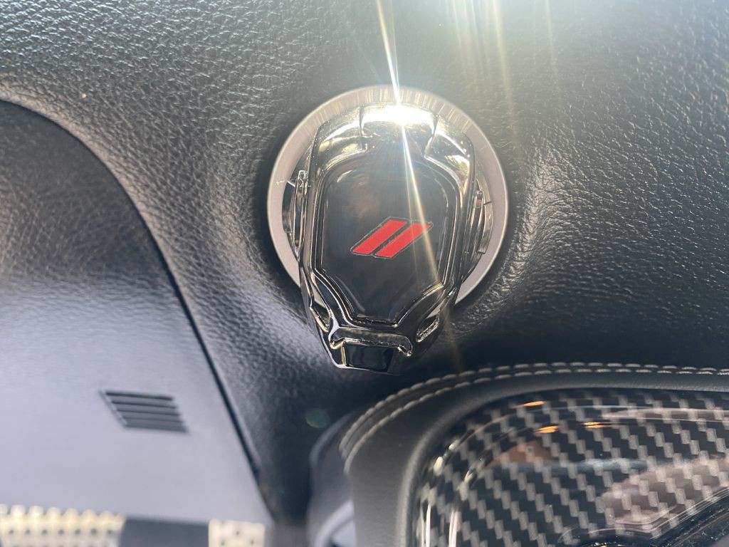 2016 Dodge Challenger Image 13