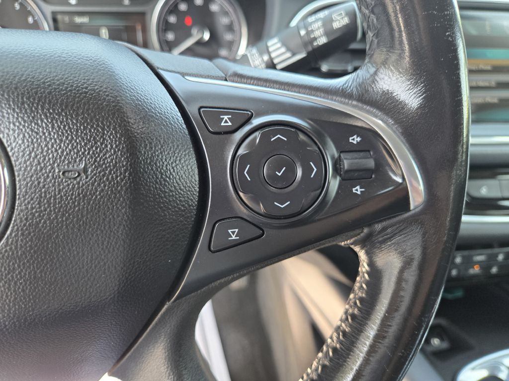 2019 Buick Enclave Image 18