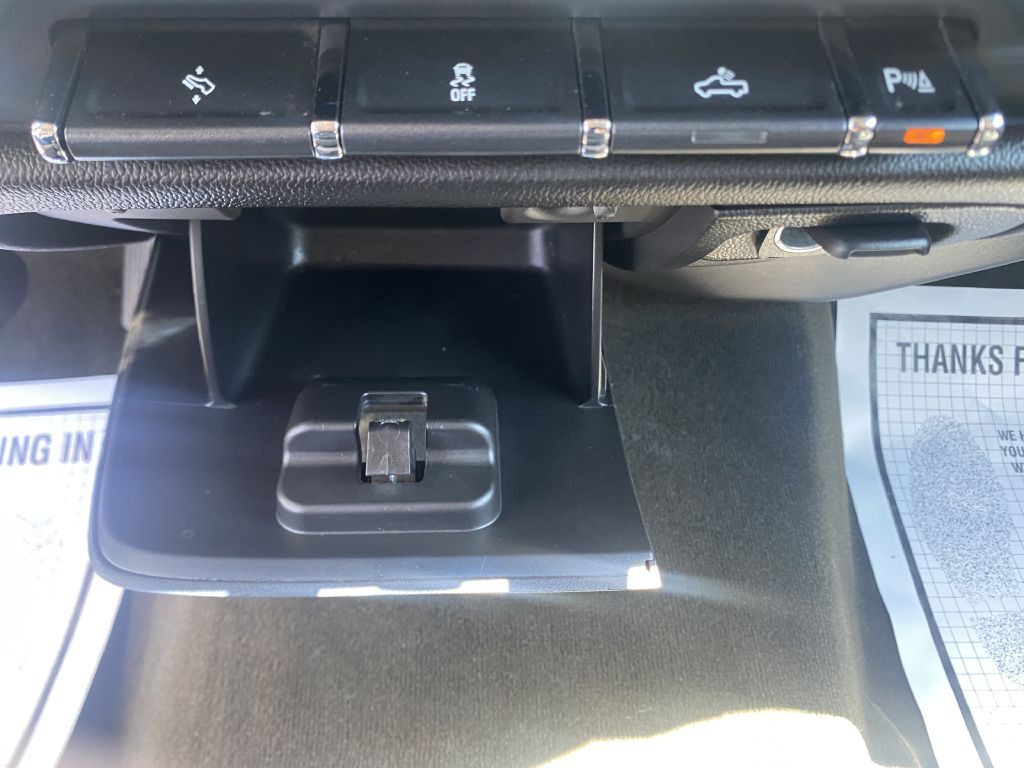 2015 Chevrolet Silverado 1500 Image 19