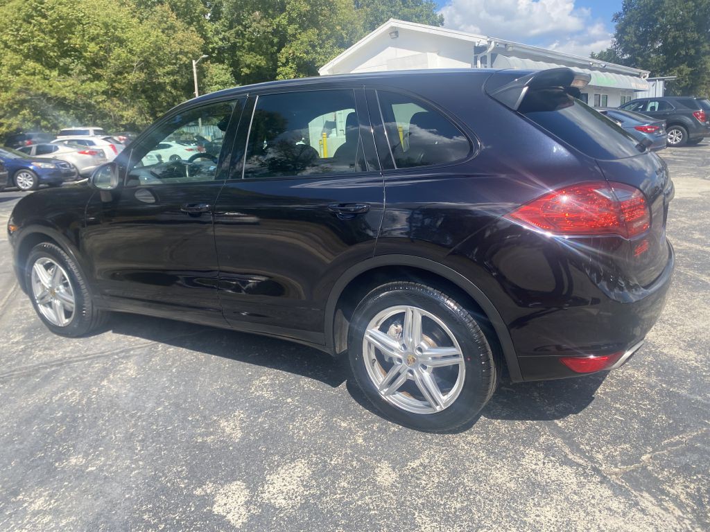 2012 Porsche Cayenne Image 3