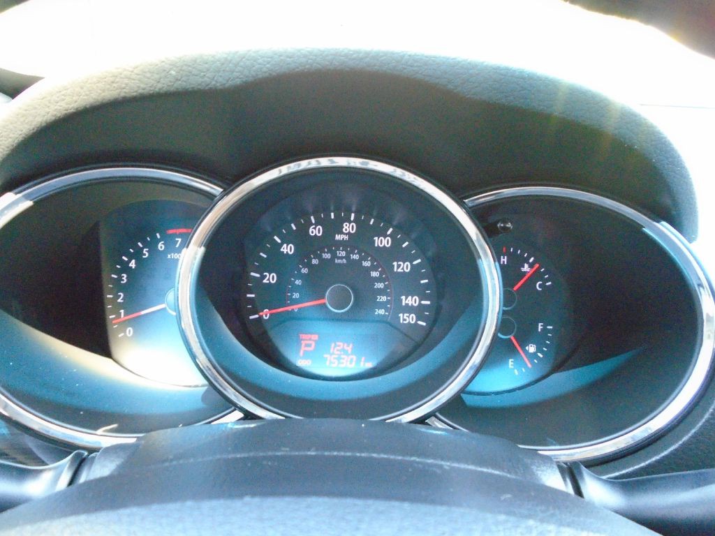 2012 Kia Sorento Image 16