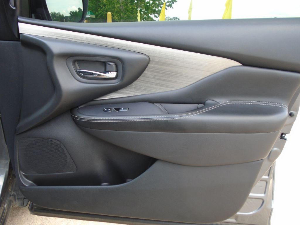 2018 Nissan Murano Image 8