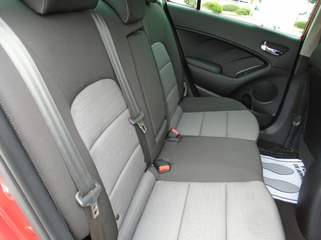2014 Kia Forte Image 13