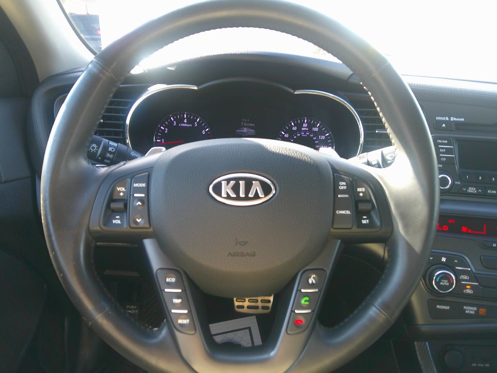 2012 Kia Optima Image 17