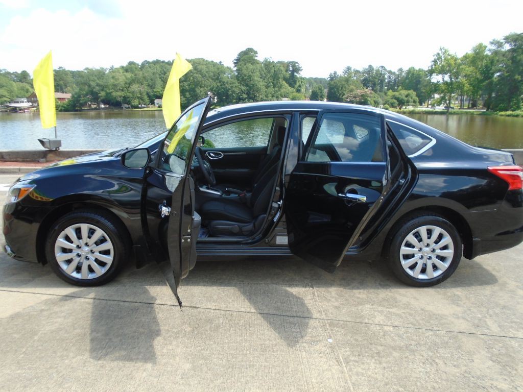 2017 Nissan Sentra Image 6