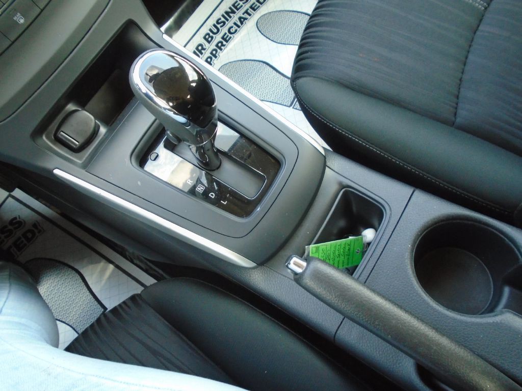 2017 Nissan Sentra Image 21