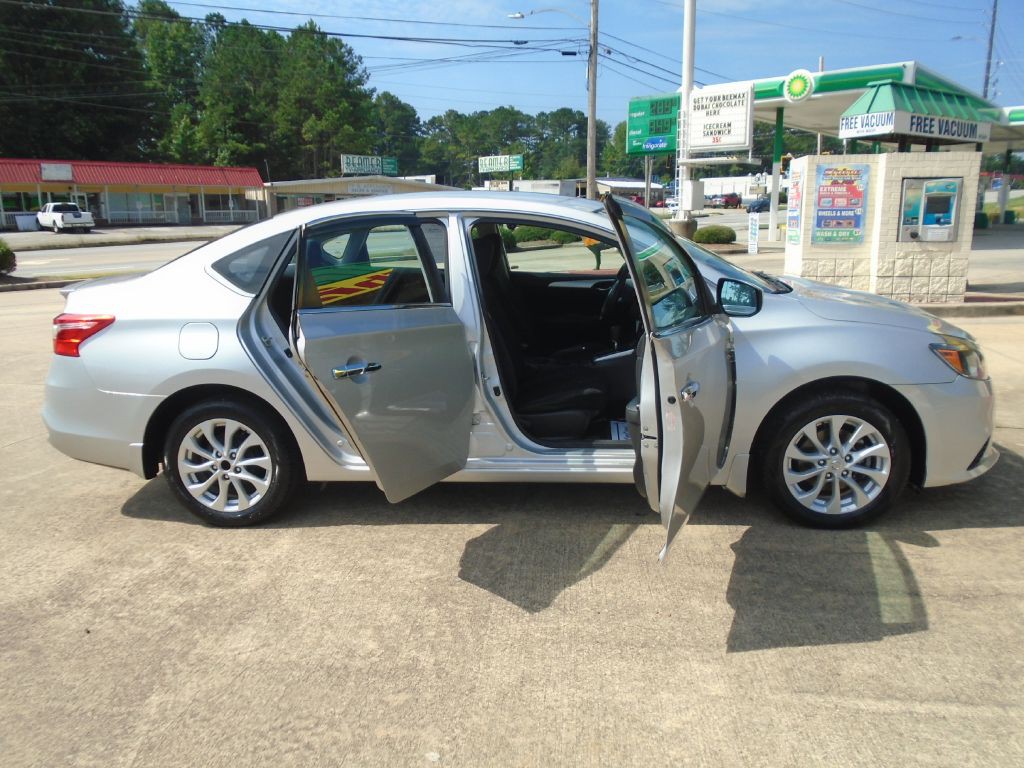 2017 Nissan Sentra Image 5