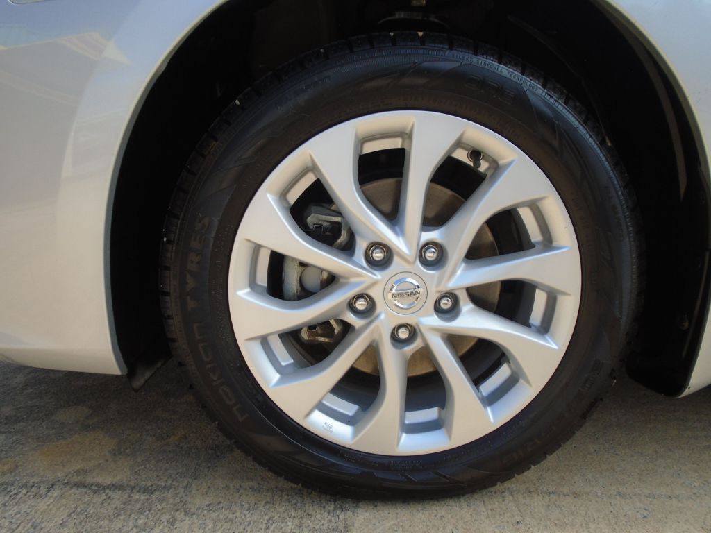 2017 Nissan Sentra Image 23